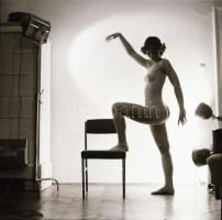 cca 1977 A test és az akarat szabadsága, szolidan erotikus felvételek,7 db vintage negatív + 2 db ma...