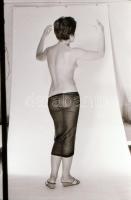 cca 1979 Még magamon tartom kicsit a ruhát..., szolidan erotikus felvételek, 13 db vintage negatív +...