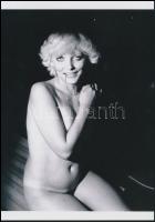 cca 1978 Buja, humán szisztémák, szolidan erotikus felvételek, 6 db vintage negatív + 8 db vintage f...