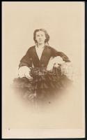 cca 1864 Eger, Mihály József fényképész műtermében készült, vizitkártya méretű, hátoldalán jelzett fénykép, 10x6 cm