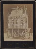 cca 1878 Esztergom, Beszédes Sándor (?-?) esztergomi fényképíró műterméből egy műtárgyfotó (Úrkoporsó), 25,5x20,5 cm, karton 33x24 cm
