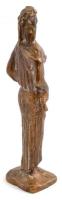 Olvashatatlan jelzéssel: Nő kosárral. Bronz, m: 16,5 cm