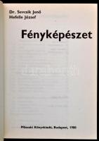 Vegyes fotós témájú könyvtétel, 3 db: 
Chochol Károly-Dr. Sevcsik Jenő: Fotótrükkök, felvételi fogá...