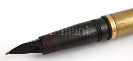 Régi töltőtoll, aranyozott tollheggyel, h: 13,5 cm