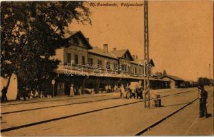 Dombóvár, Új-Dombóvár; Pályaudvar, vasútállomás, vasutasok, vagonok