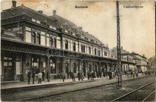 1914 Szolnok, Vasútállomás. Kiadja Gerő Ignác (ázott sarok / wet corner)