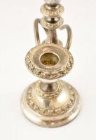 Háromágú alpakka gyertyatartó, csavart szárakkal, jelzés nélkül, m: 28 cm