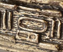 Ezüst(Ag) miniatűr kisautó, jelzett, h: 4,5 cm, nettó: 35,7 g