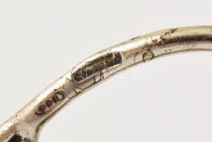 Ezüst(Ag) miniatűr táska, jelzett, 2,5×3 cm, nettó: 15,2 g