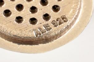 Ezüst(Ag) charm, 4 db, jelzéssel és jelzés nélkül, bruttó: 6,4 g