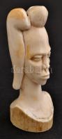 Női fej, afrikai faragott csont, jelzés nélkül, m:13 cm