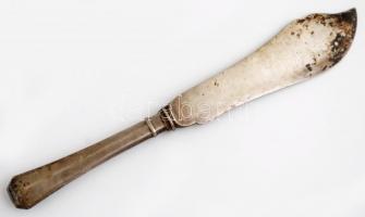 Ezüst (Ag.) tortakés, jelzett, h:26 cm, nettó:144 g