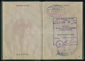 1978 Fényképes NSZK útlevél Nürnbergben élő érsekújvári születésű magyar részére, 1979-1983 közötti ...