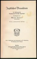 Walter Frevert: Jagdliches Brauchtum. Berlin, 1939, Paul Parey, 142+2 p. Harmadik kiadás. Német nyel...
