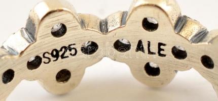 Ezüst(Ag) Pandora gyűrű, jelzett, méret: 51, bruttó: 3,5 g