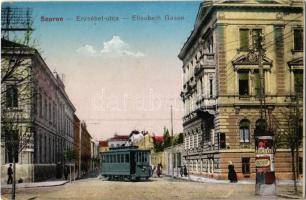 Sopron, Erzsébet utca, villamos, Vadászati kiállítás reklámja egy hirdetőoszlopon. Kiadja Piri Dániel 780.