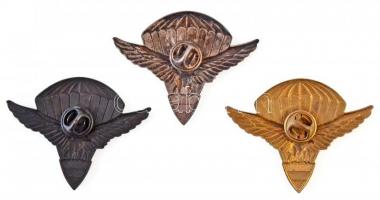 DN 3db klf részben festett ejtőernyős jelvény, arany, ezüst és bronz fokozatok (53x42mm) T:2