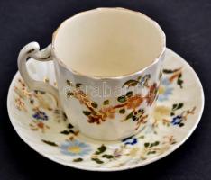 Zsolnay virágos csésze+alj, kézzel festett, jelzett, kopásokkal, d: 7 ill. 13 cm