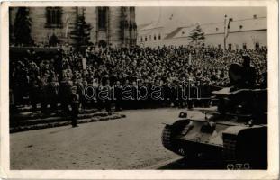 1940 Kolozsvár, Cluj; bevonulás, Horthy Miklós, tank / entry of the Hungarian troops, Horthy and tank + "1940 Kolozsvár visszatért" So. Stpl (EK)