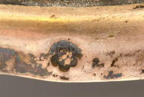 Ezüst (Ag.) üvegtartó golyólábakkal, jelzett, m: 8,8 cm, d: 7 cm, nettó: 102 g