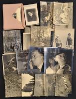 cca 1920-1940 Vetschka (Vecsérdy) Imre (1892-?) volt katonatiszt, amatőr fotós fotóhagyatéka, valamint róla készült fotók, kb. 100 db, fotók, fotólapok vegyesen, 6,5x5,5 cm és 18x13 cm közötti méretben.