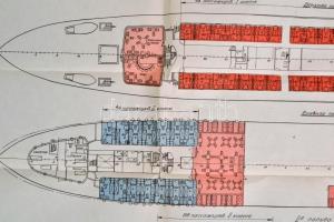 cca 1970 MS Adjaria hajó szálláshelyeinek alaprajza, 60×79 cm