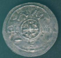 I.Géza 1074-1077. Denár Ag ÉH14. T:3/3- R!