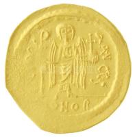 Bizánci Birodalom / Konstantinápoly / Maurikiosz 582-602. Solidus Au (4,28g) T:2,2- / 
Byzantine Em...