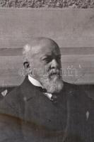 Procopius Béla (1868-1945) numizmatikus fotó képeslapja   (138x85mm) / Photo postcard of Béla Procop...