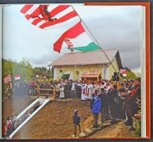 Erdélyi Vasút - Székely Gyors. Indóház Kiadó. 259 old. 2008 / Transylvanian Railway - Székely Fast T...