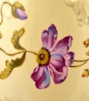 Mosdókancsó, kézzel festett, jelzés nélkül, kopott aranyozással, m: 34 cm