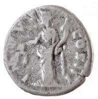 Római Birodalom / Róma / Commodus 181. Denár Ag (2,88g) T:3
Roman Empire / Rome / Commodus 181. Den...