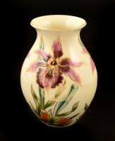 Zsolnay orchidea mintás váza, kézzel festett, jelzett, apró kopásnyomokkal, m: 13 cm