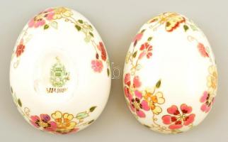 Zsolnay pillangó mintás tojás alakú dobozka, kézzel festett, jelzett, apró kopásnyomokkal, m: 8 cm, ...