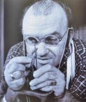 Hofi Géza élete és pályafutása 1936-2002. Bp., 2003, Hungaroton Records Kft. Kiadói egészvászon-köté...