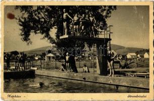 Munkács, Mukacheve, Mukacevo; strand, ugrótorony / swimming pool (EK)