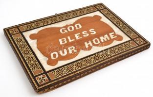 Házi áldás. Gyöngyház berakásos fa intarzia 34x23 cm. Hátulján sérült