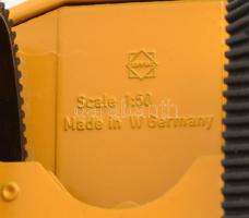 Conrad lánctalpas, hidraulikus munkagép . Fém modell 11x16 cm