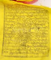 Tibeti imalapok füzérben