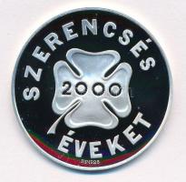 2000.  "LAVINA Építő és Szerelőipari Rt. / Szerencsés éveket" jelzett Ag emlékérem dísztok...