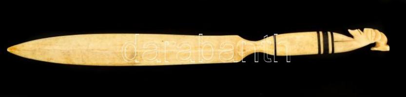 Berakásos faragott csont levélnyitó, h: 25,5 cm