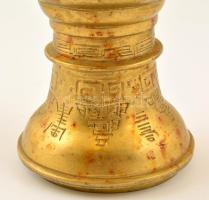 Jelzett réz kínai váza, m: 26,5 cm