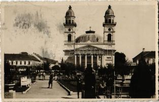 1935 Szatmárnémeti, Szatmár, Satu Mare; Római katolikus székesegyház, Izidor Dellman üzlete / cathedral, shop (fl)