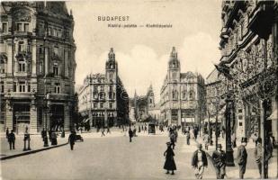 Budapest V. Klotild paloták, háttérben az Erzsébet híd, takarékpénztár,