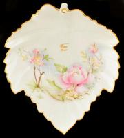 Limoges  Vera leveles kínáló, részben kézzel festett, apró kopásnyomokkal, 24×21 cm