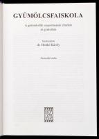 Gyümölcsfaiskola. A gyümölcsfák szaporításának elmélete és gyakorlata. Szerk.: Dr. Hrotkó Károly. Bp...