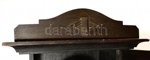 Felesütős ingajáratos falióra működő, jó állapotban üvegezett fa tokkal 77 cm