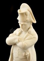 Napoleon figura, biszkvit porcelán, jelzés nélkül, apró kopásnyomokkal, m: 20,5 cm