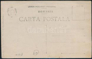 cca 1910 Kalapos hölgy és úr fotója, fotólap, 13×8 cm