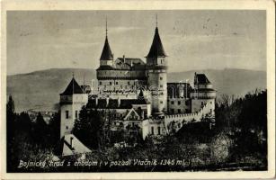 1935 Bajmóc, Bojnice; Gróf Pálffy kastély, várkastély, háttérben a Madaras hegység / Bojnicky hrad s chodom v pozadí Vtacnik (1346 m), Bojnicky zámok / castle with Vtacnik mountain range (apró szakadás / tiny tear)